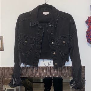TOPSHOP Crop Denim Black Jacket